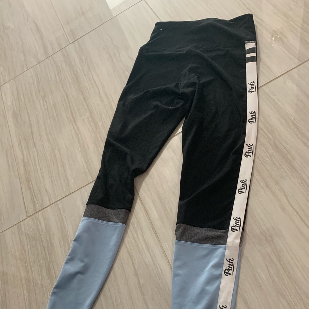 Pink Victoria’s Secret leggings ULTIMATE